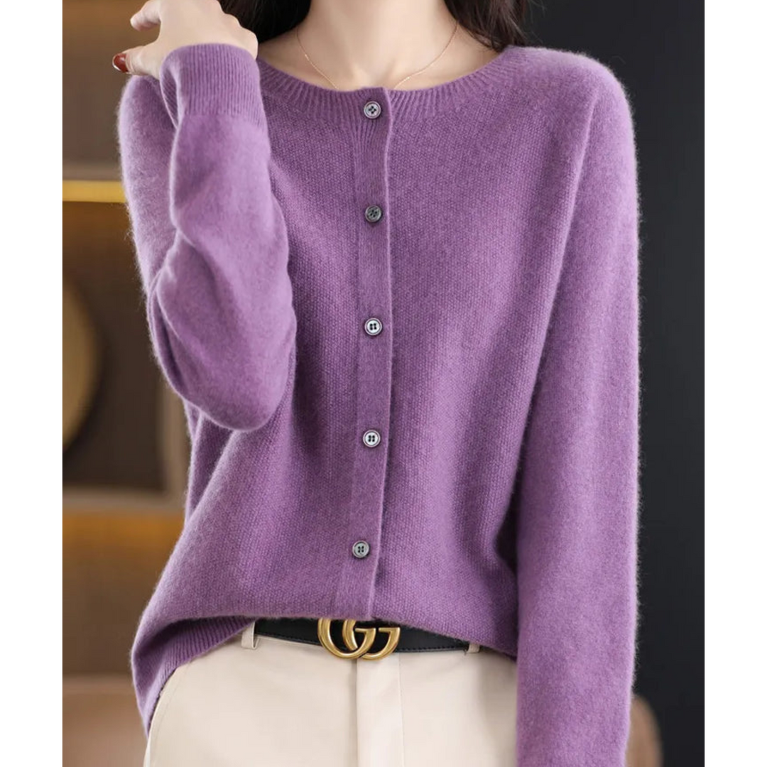 Hannah – Winter Essential Sweater
