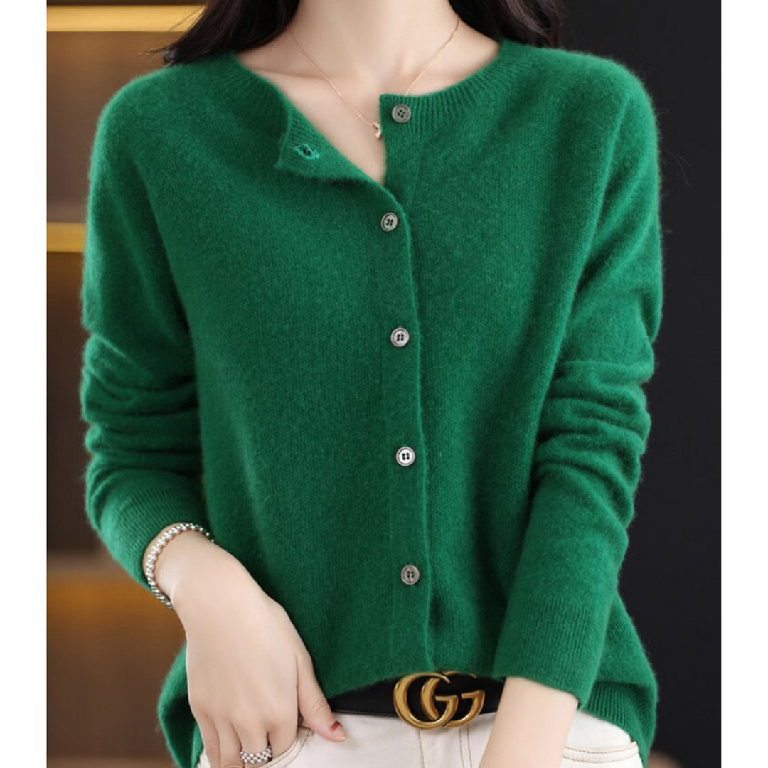 Hannah – Winter Essential Sweater