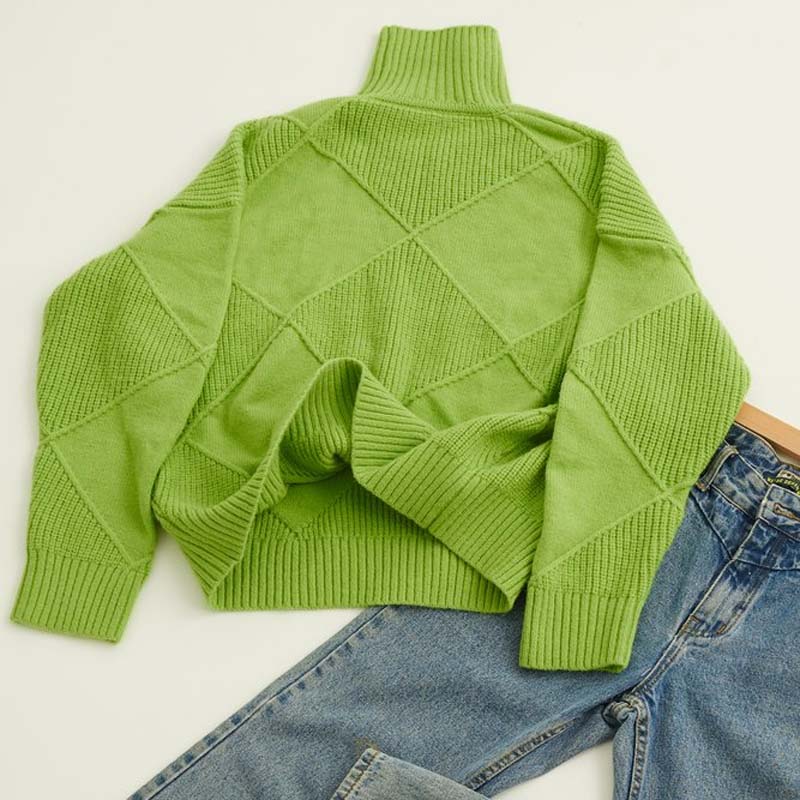 Denise – Chic High-Neck Sweater
