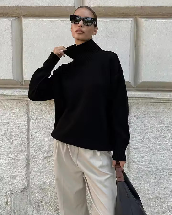 Isla - Knitted Turtleneck