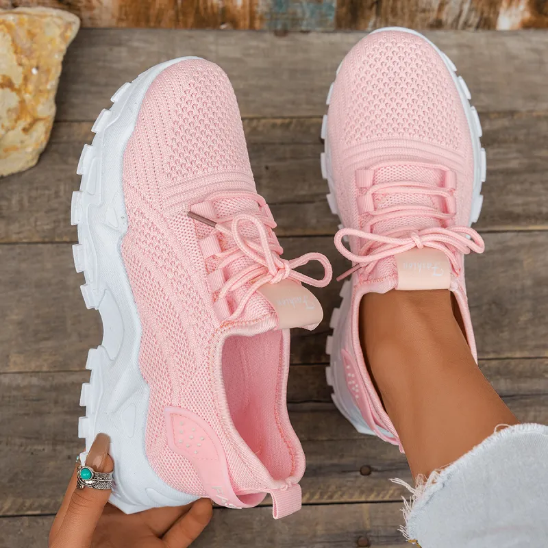 Marley – All-Day Stroll Sneakers