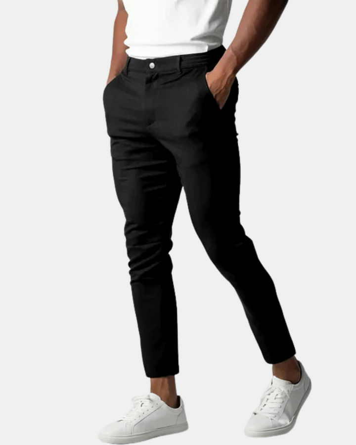 Lucas – Everyday Style with a Smart Edge