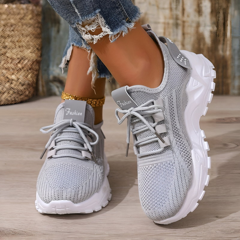 Marley – All-Day Stroll Sneakers