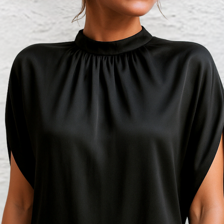 Mila – Elegant V-Neck Day Dress
