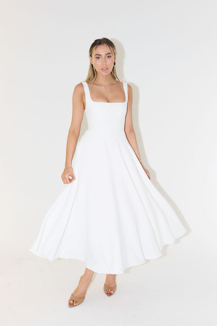 Sophia – Elegant Midi Dress
