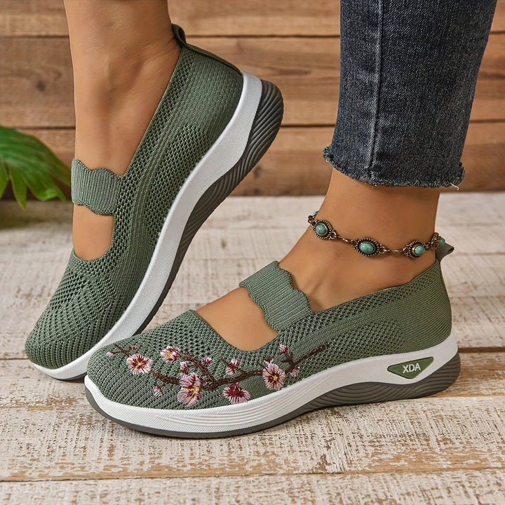Danielle – Everyday Slip-Ons