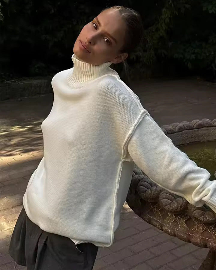 Isla - Knitted Turtleneck