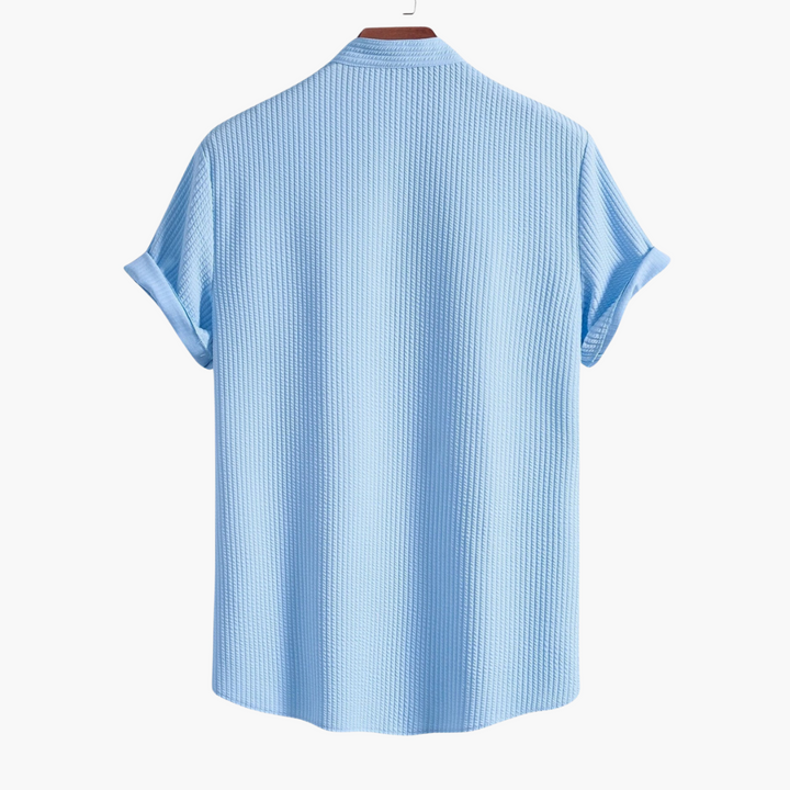 Jordan – Clean Lines, Versatile Shine