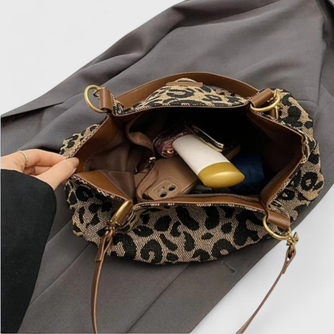 Claire – Leopard Print Tote
