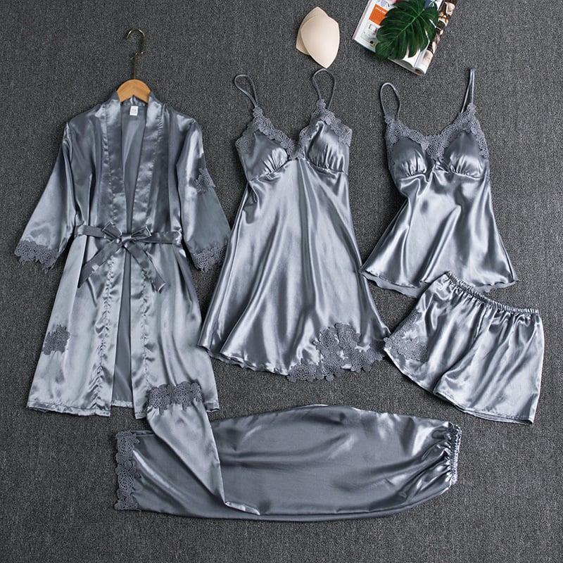 Celeste – 5-Piece Nightwear Set for Soft Evenings