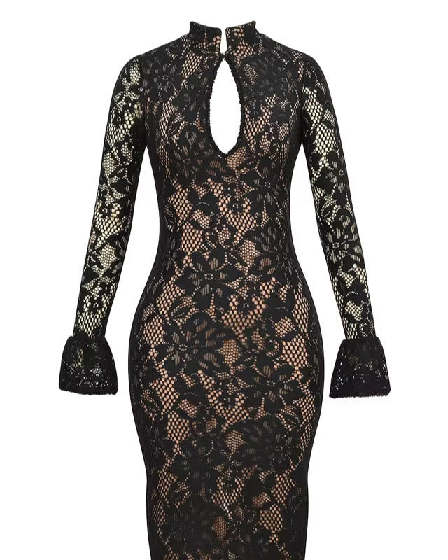 Isabella – Romantic Lace Mini