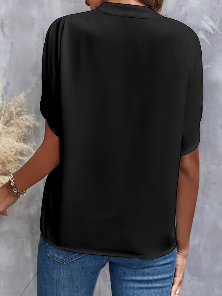 Grace – Everyday V-Neck Blouse