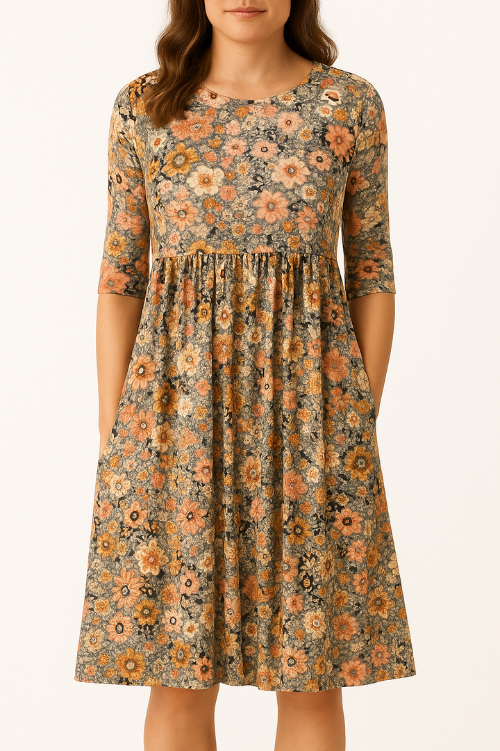 Susannah – Sleek and Sophisticated Dress