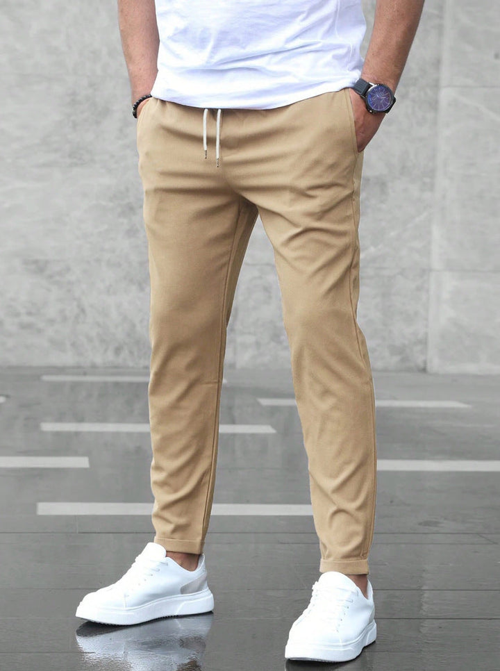 Cole – Stretch Made Sophisticated