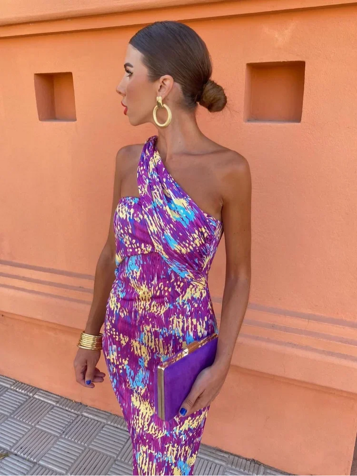 Sienna – Statement Strap Maxi Dress