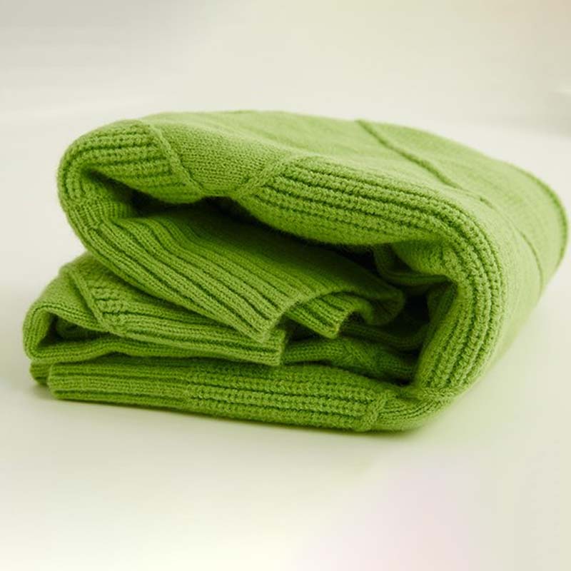 Denise – Chic High-Neck Sweater