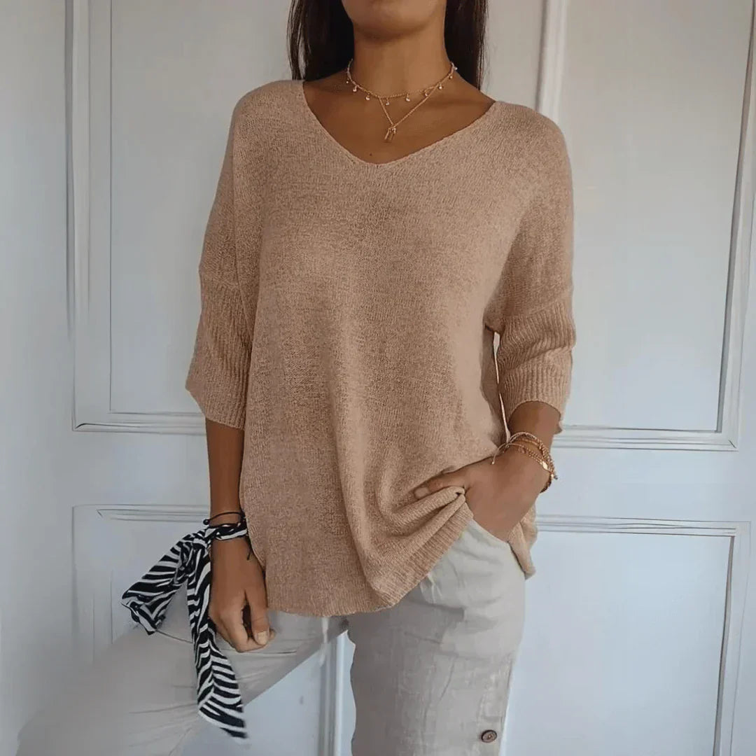 Ella – Classic Soft-Knit Sweater