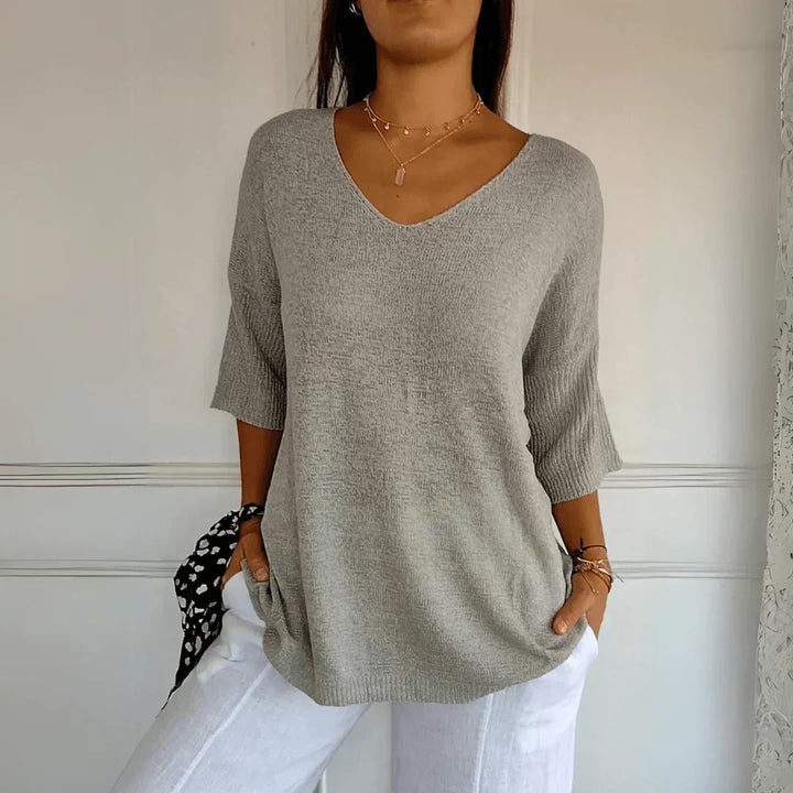 Ella – Classic Soft-Knit Sweater