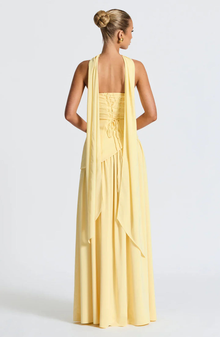 Leah – Made for Sunlit Moments