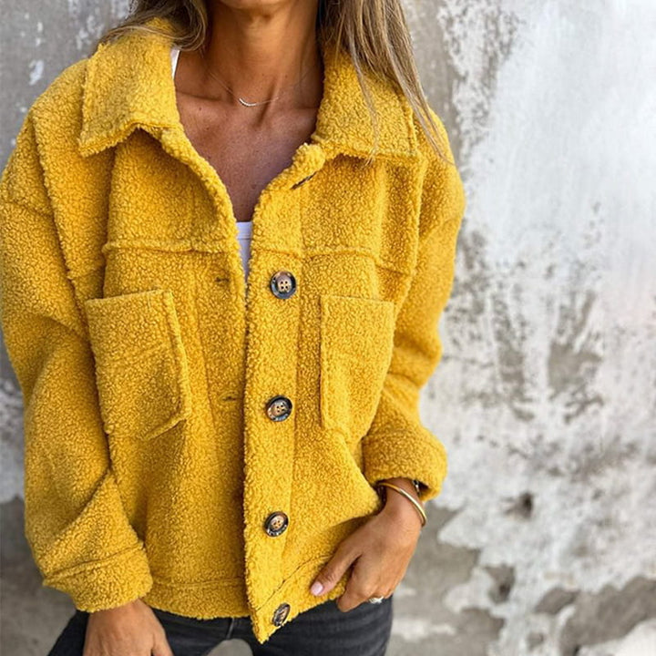 Lorena – Cozy Autumn Jacket