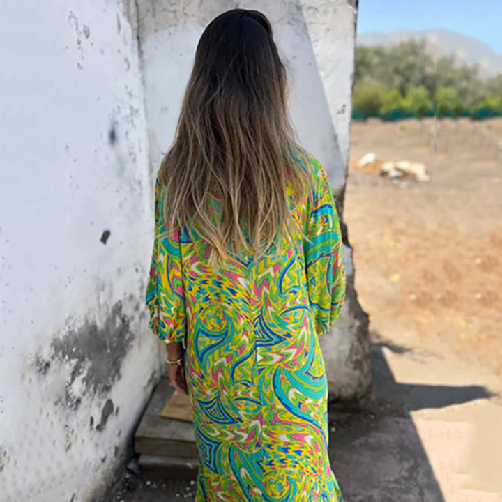 Brielle – Bold V-Neck Maxi Dress
