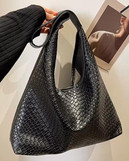 Evelyn – Textured Tote